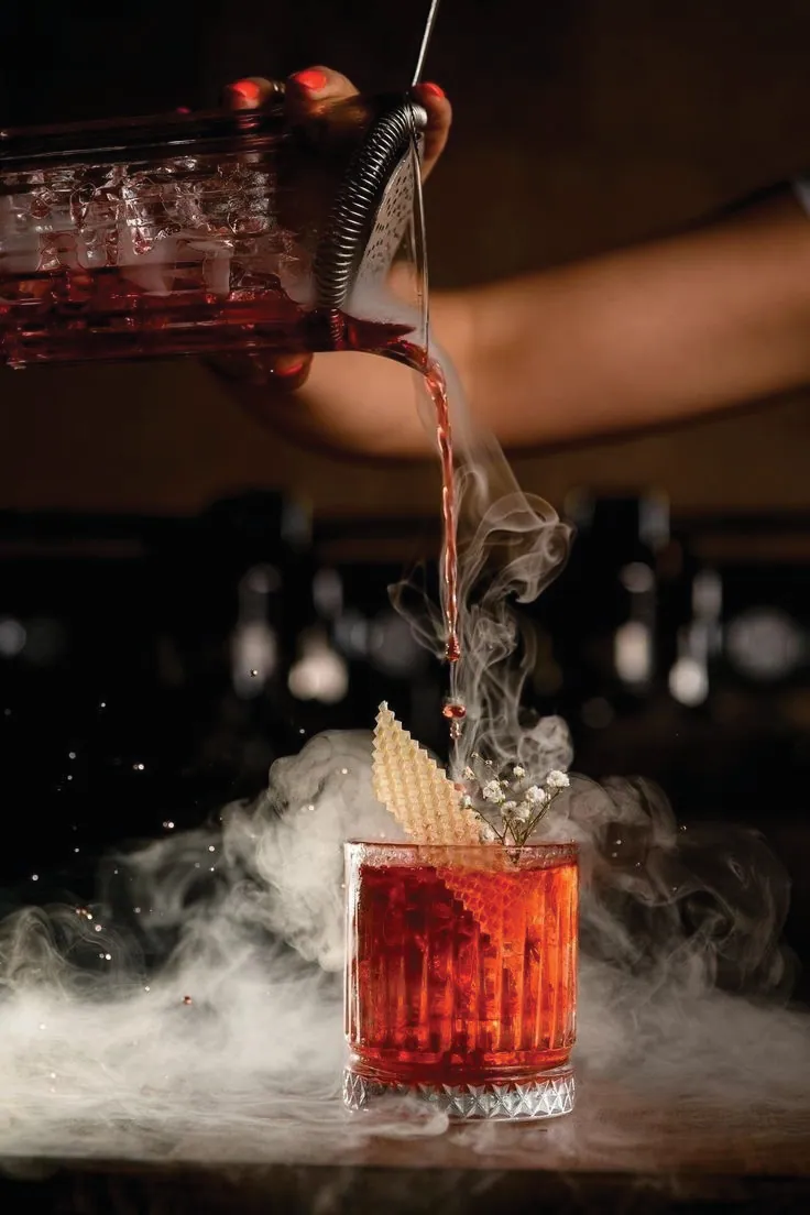 Rót cocktail Golden Citrus Smoke